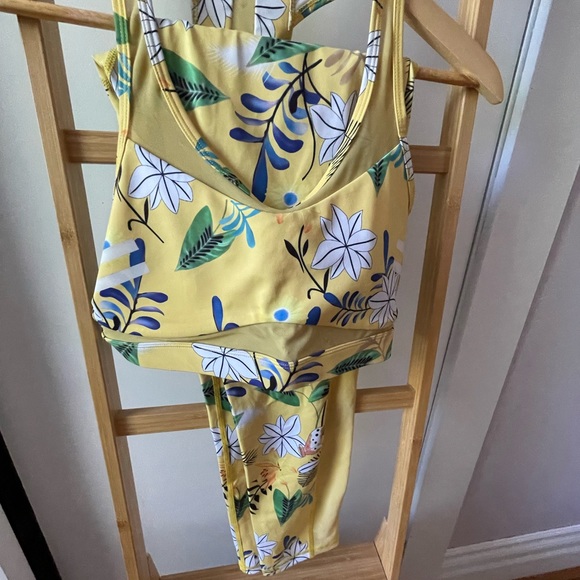 Zyia Active bra and leggings set - Picture 5 of 10